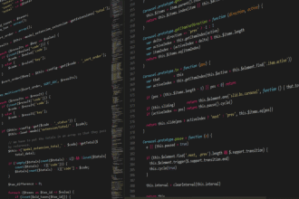 ¿En qué países se enseña programación en el aula?