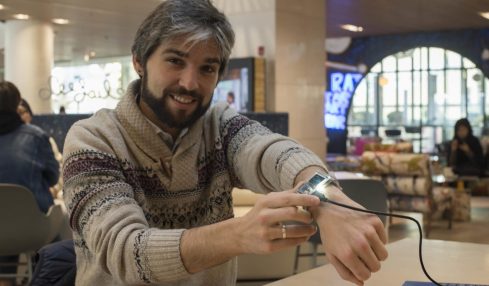 Eduardo Alarcón, el español que enseña robótica y programación a los estudiantes chinos 1
