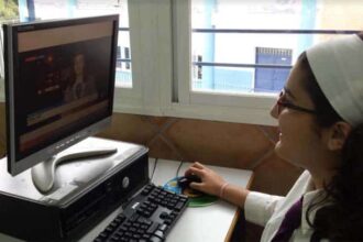 El periodismo llega a las aulas del Platero Green School (Málaga) 1