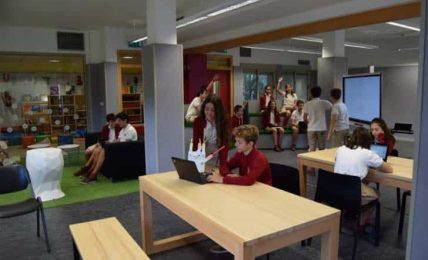 Bienvenidos al aula STEAM del Colegio Julio Verne (Grupo Sorolla Educación) 1
