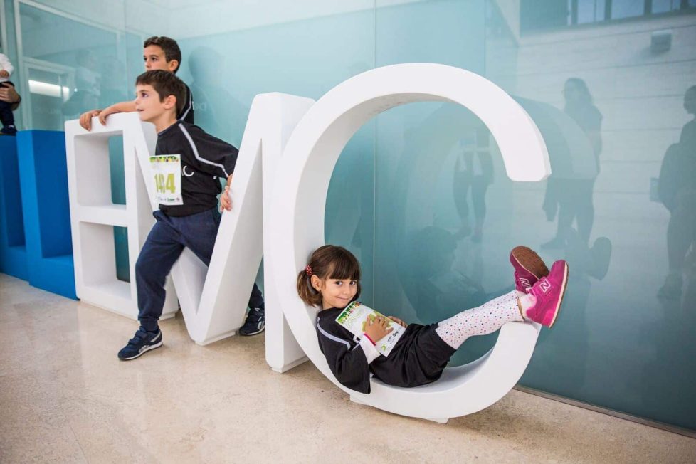 Máster INEAE, para mejorar la competencia profesional en necesidades educativas especiales INEAE