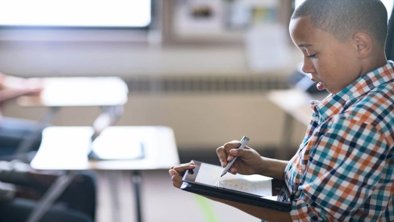 Criterios para elegir el mejor dispositivo para tu proyecto educativo 2