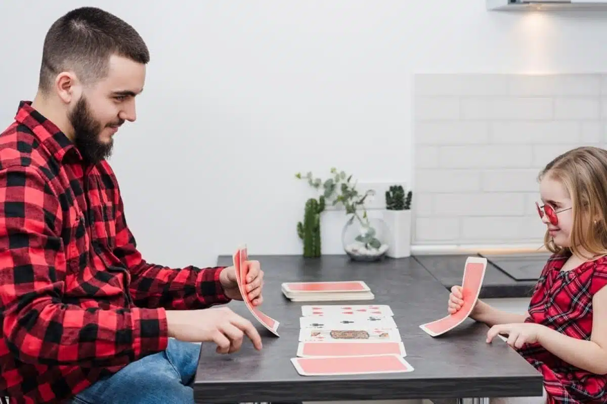 Juegos de cartas que favorecen el aprendizaje y la motivación juegos de cartas