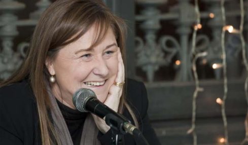 Rosa Jové, libro la escuela más feliz