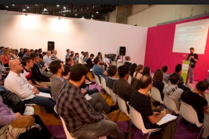 Comparte tu experiencia docente en SIMO EDUCACIÓN 2018 y opta a los Premios ‘Mejor Experiencia Innovadora’. Premios SIMO EDUCACIÓN 2018