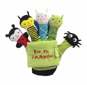 Libro guante: En el jardín
