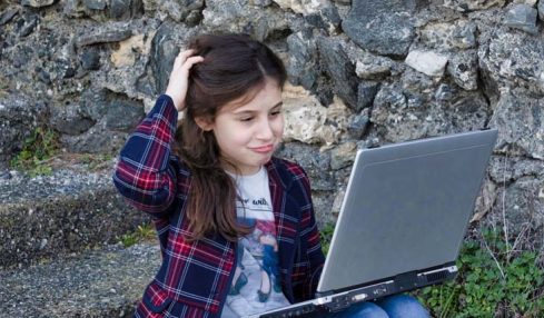 acoso online a menores