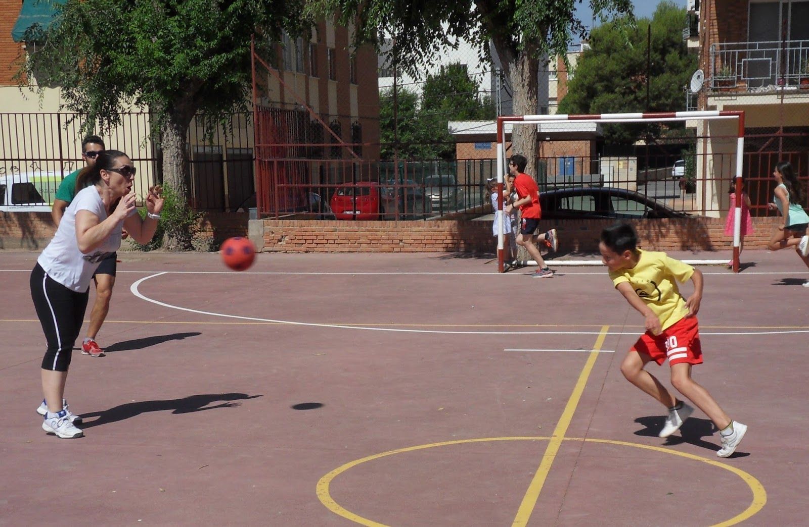 Balón prisionero juegos clásicos infantiles