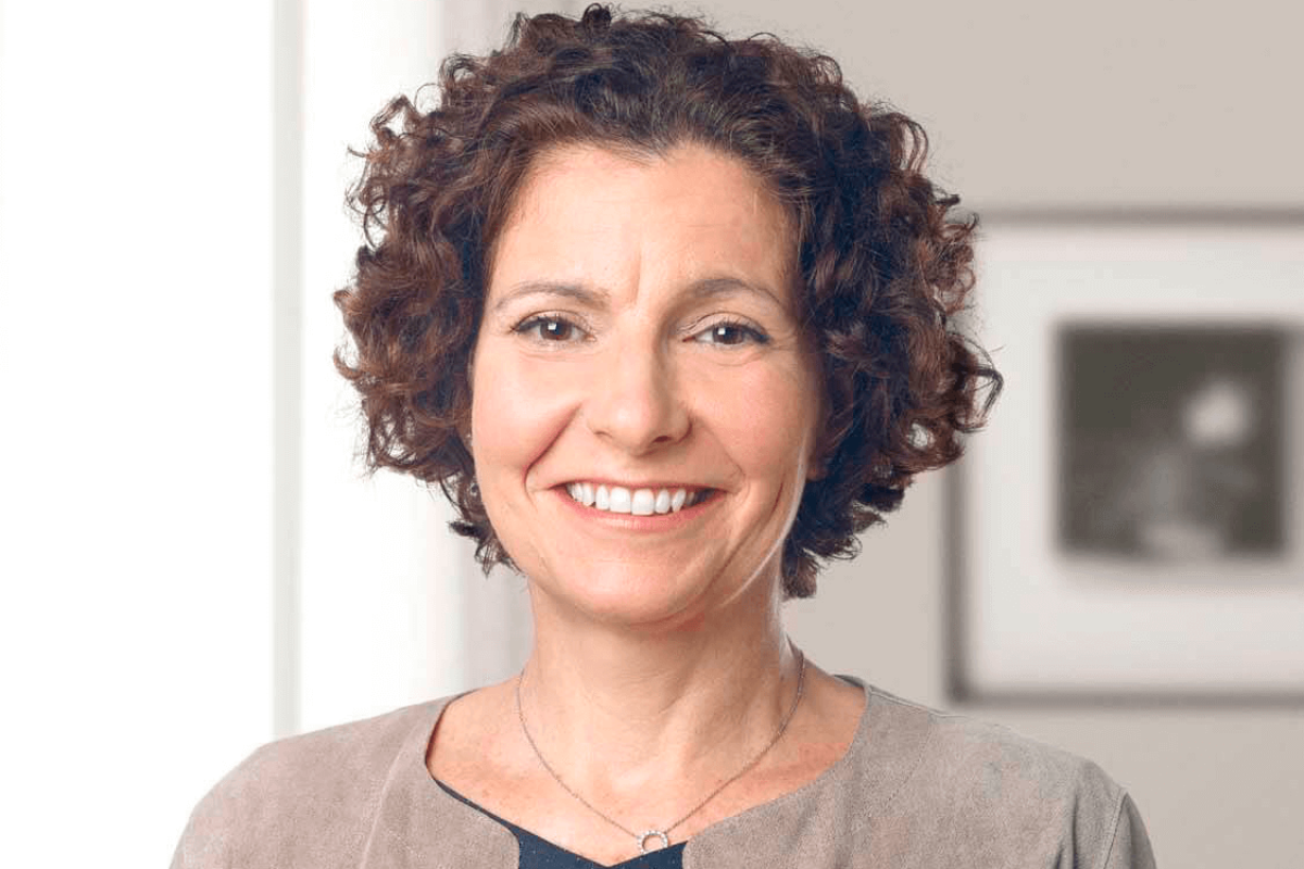 “El liderazgo escolar debe aportar coherencia al proyecto de centro” Beatriz Pont liderazgo escolar