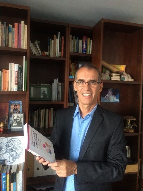 Albert Alegre, autor del libro 'Cómo desarrollar la inteligencia emocional de los niños' l