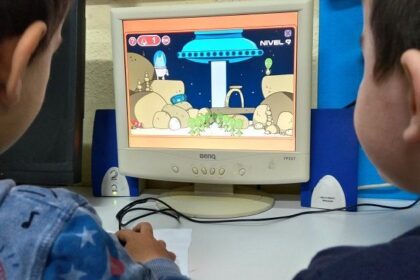 Programación en Infantil: el lobo matías en el espacio