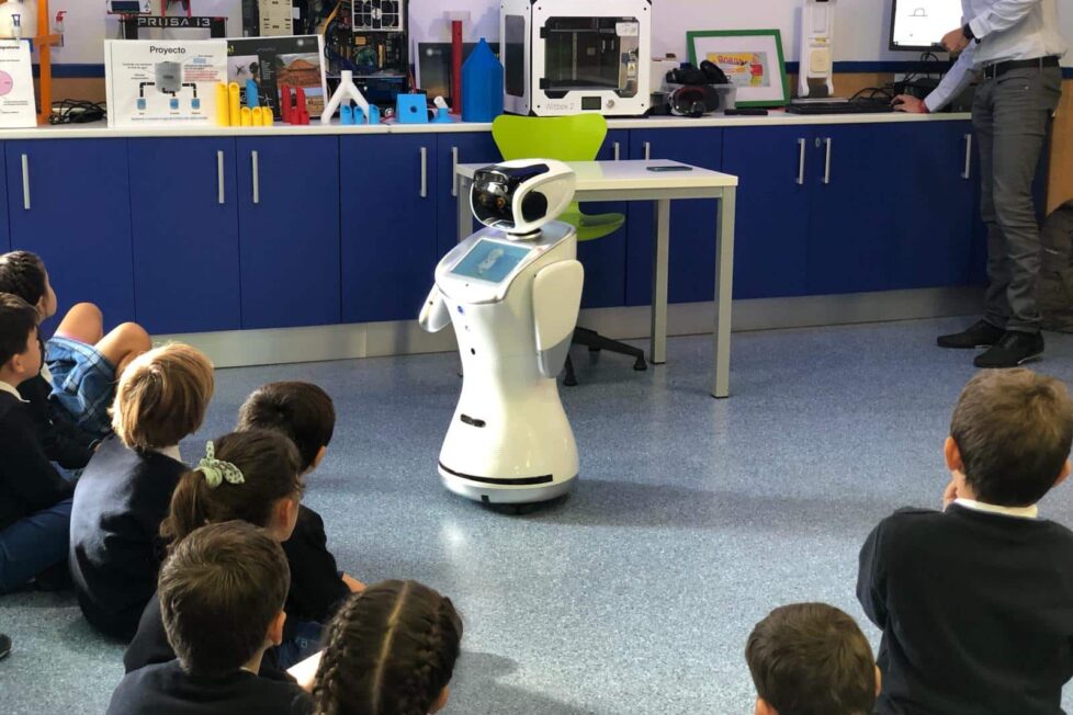 Sanbot, Robots Los Profesores Del Futuro