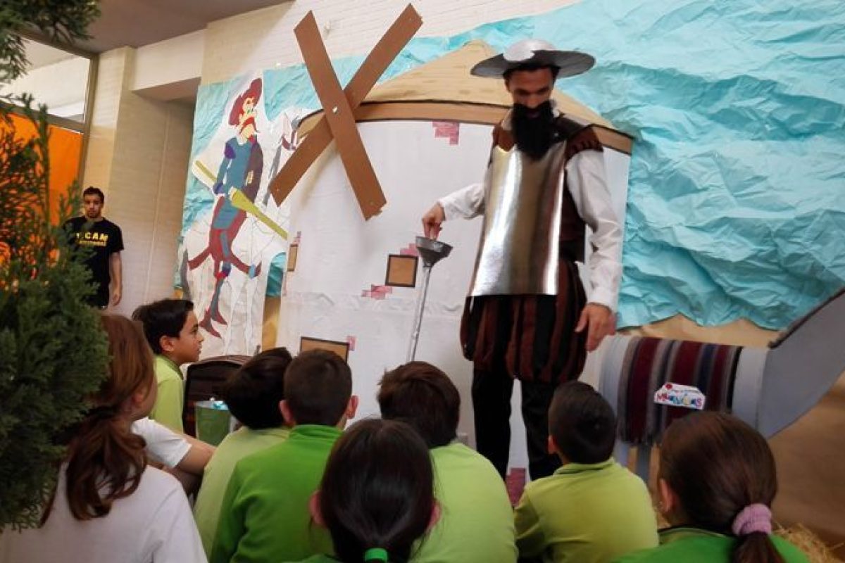 Un colegio se transforma en un cuento viviente cada mes de abril cuento viviente