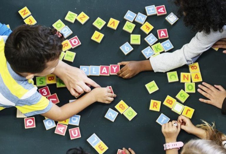 juegos de mesa en el aula