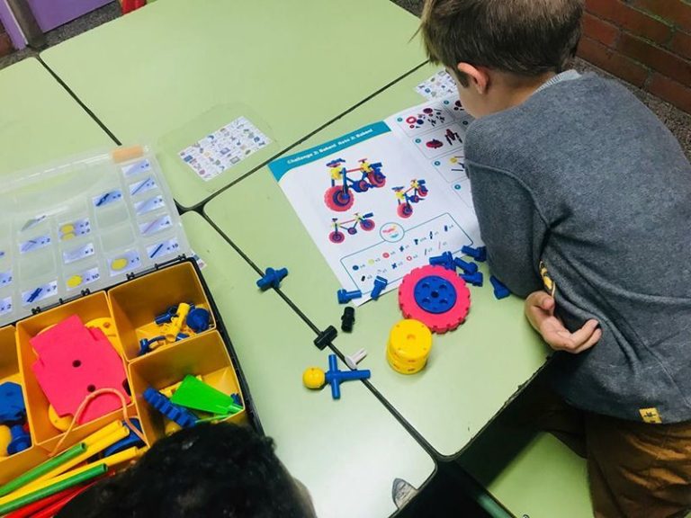 Juegos de construcción Broks
