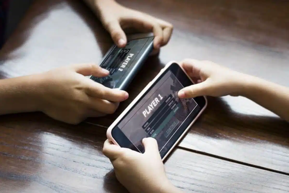 ¿Cuánto tiempo deben jugar los niños con videojuegos? jugar los niños con videojuegos