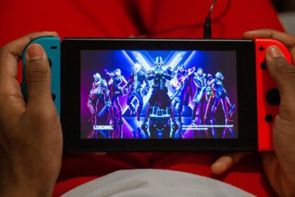 cropped Apertura Fortnite