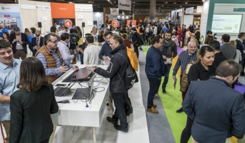 cropped Simo Educacion Ifema ambiente pabellon