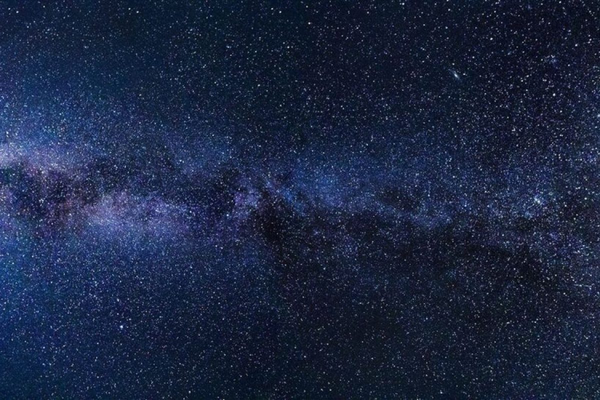 Lugares increíbles para ver las estrellas cropped milky way 2695569 1920