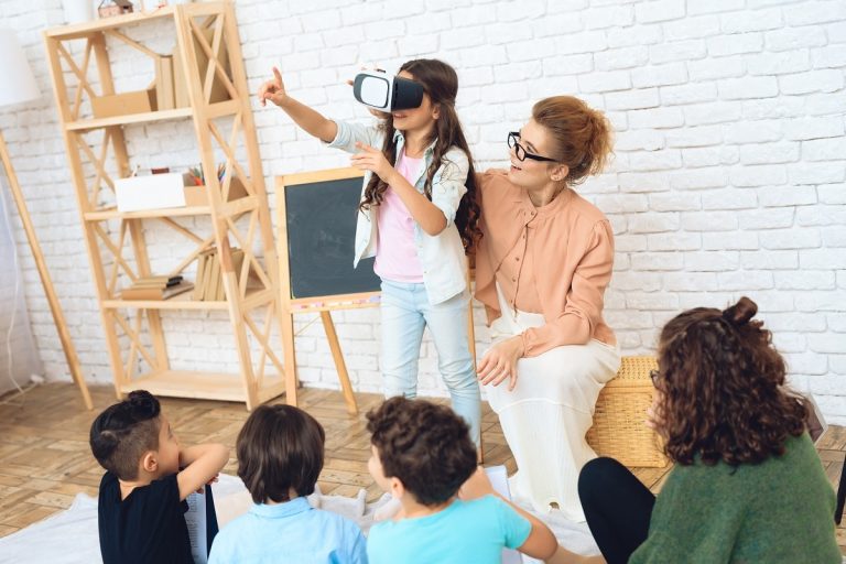 Apps para aprender con la realidad virtual en el aula