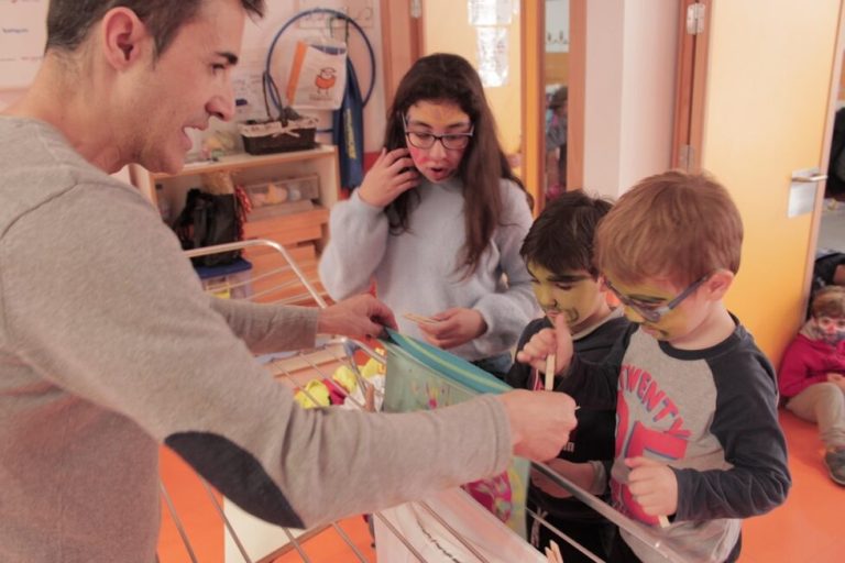 ¿Qué tres pilares son imprescindibles para cambiar el modelo educativo?