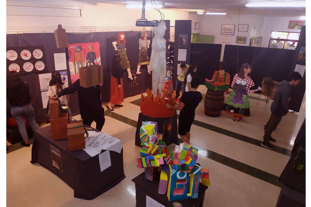 Arteatro: transformar los espacios del centro en una galería de arte Arteatro