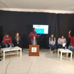 Los estudiantes debaten en el colegio FP María Auxiliadora