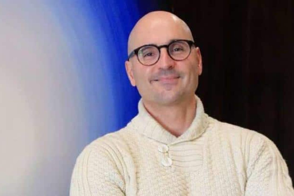 Jesús Guillén: “La creatividad se puede aprender y fomentar desde el aula” JESUS GUILLEN P