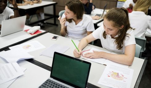 TemplateMonste: aprendizaje multimedia en el aula