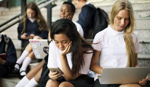 redes sociales adolescentes