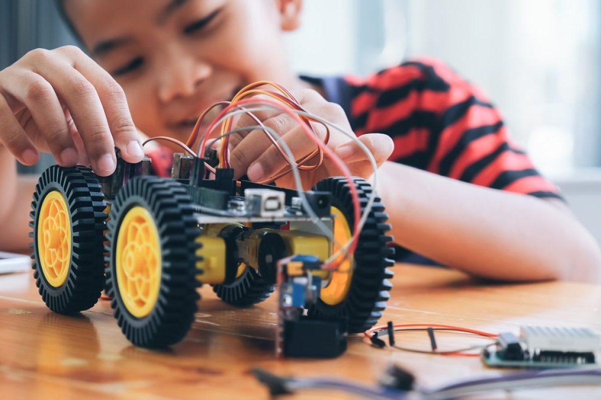 Diversión asegurada en casa con estos juegos y kits STEM Juegos STEM