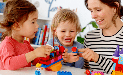 beneficios de crecer, aprender y jugar en familia
