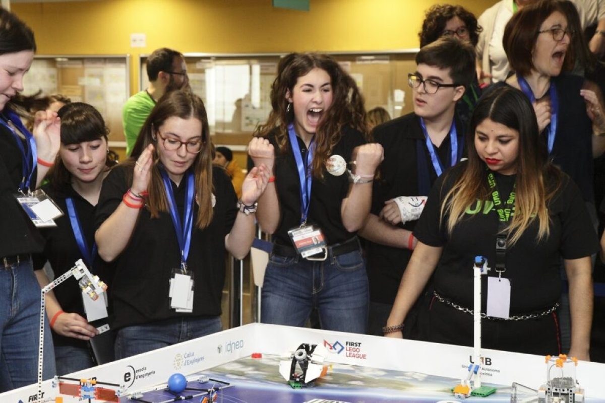 GIRLS FIRST: la iniciativa STEM para las estudiantes acer girls first