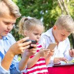 smartphone niños