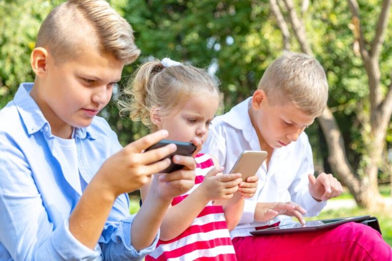smartphone niños