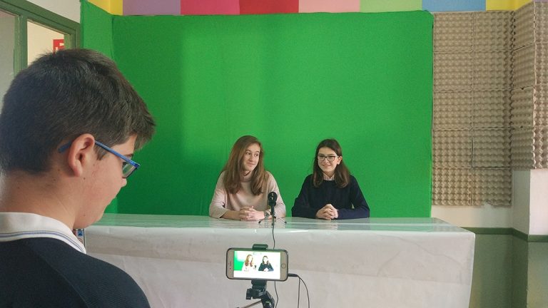 estudiantes periodistas