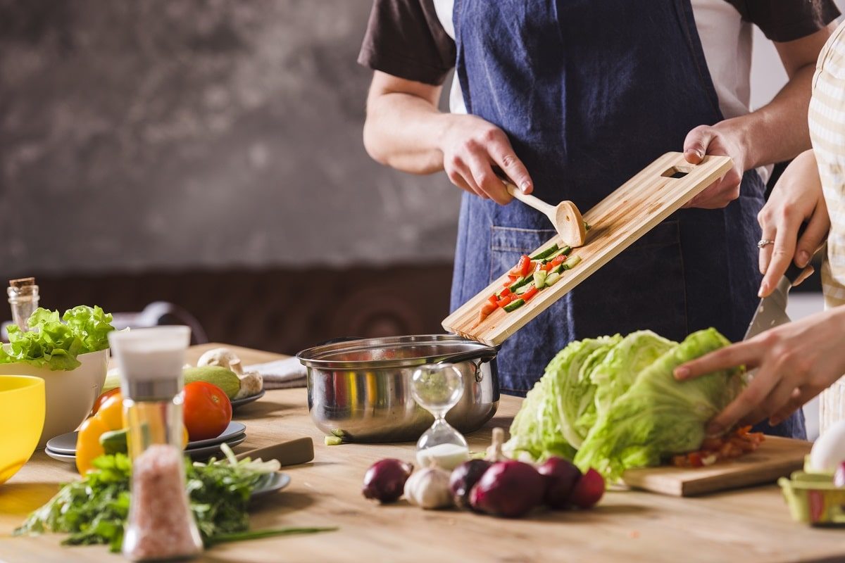 5 consejos para evitar comer más y peor durante el confinamiento evitar comer peor durante el confinamiento