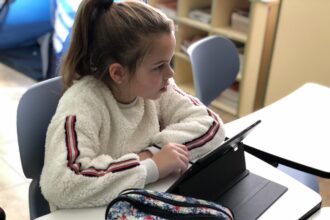 Educación a distancia en un centro rural gracias a las tabletas