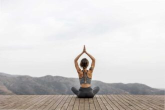 Canales de YouTube para aprender y practicar yoga