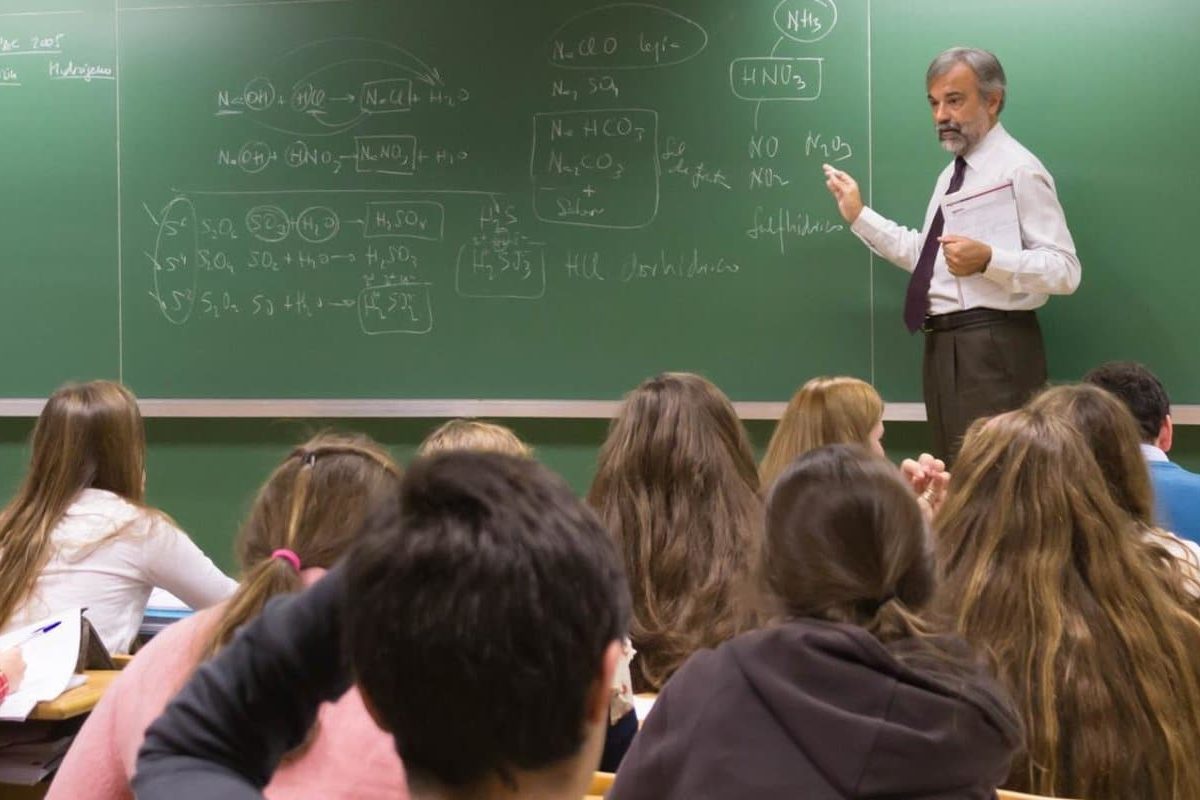 Aprendizaje Basado en Problemas: pedagogías emergentes para tiempos de confinamiento (XI) Aprendizaje basado en problemas