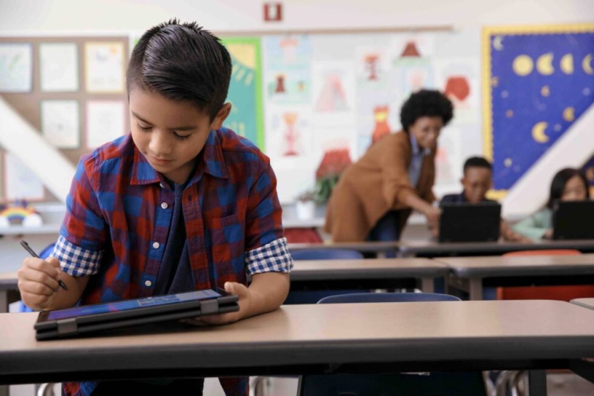 Así deben ser los dispositivos de los estudiantes según su edad dispositivos según edad