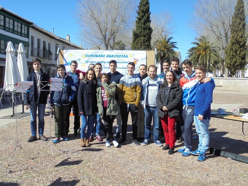 Alumnos de PMAR participando en el concurso Euroscola