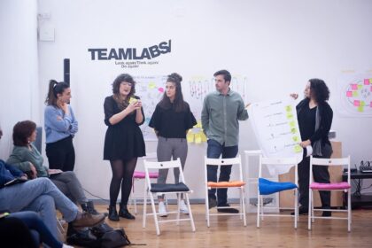 TeamLabs y Mondragon Unibertsitatea: Diploma de Especialización en Nuevos Roles para el Aprendizaje en Educación.