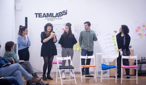 TeamLabs y Mondragon Unibertsitatea: Diploma de Especialización en Nuevos Roles para el Aprendizaje en Educación.