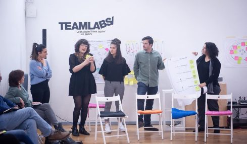 Teamlabs Y Mondragon Unibertsitatea: Diploma De Especialización En Nuevos Roles Para El Aprendizaje En Educación.