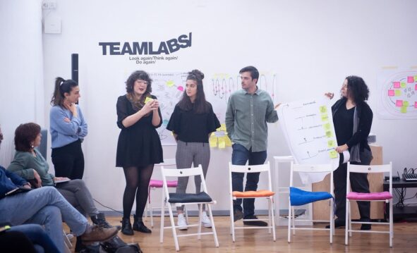 Teamlabs Y Mondragon Unibertsitatea: Diploma De Especialización En Nuevos Roles Para El Aprendizaje En Educación.