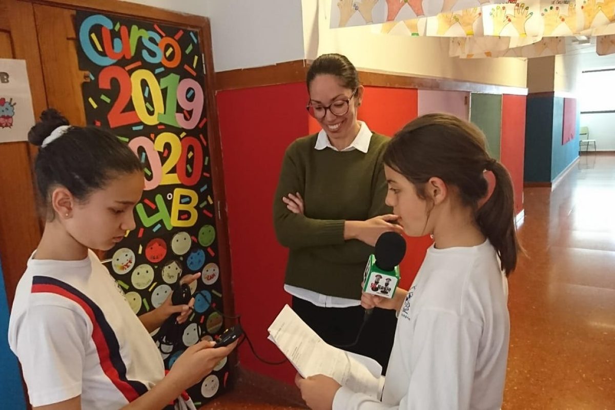 Visibilizar el papel de la mujer a través de la radio Visibilizar el papel de la mujer a través de la radio