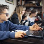 How to set up a remote learning space at home