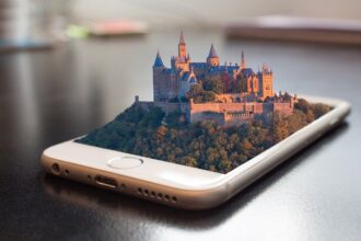 Cuentos contados por teléfono para mejorar la comprensión lectora