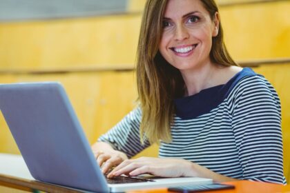 IDD: formación online bonificada para docentes